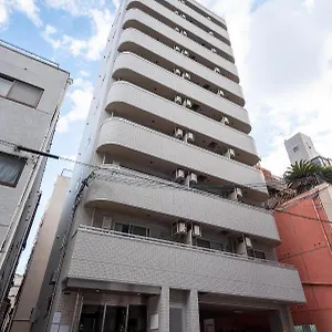 Apartment 谷町君星ホテル九条27, Osaka